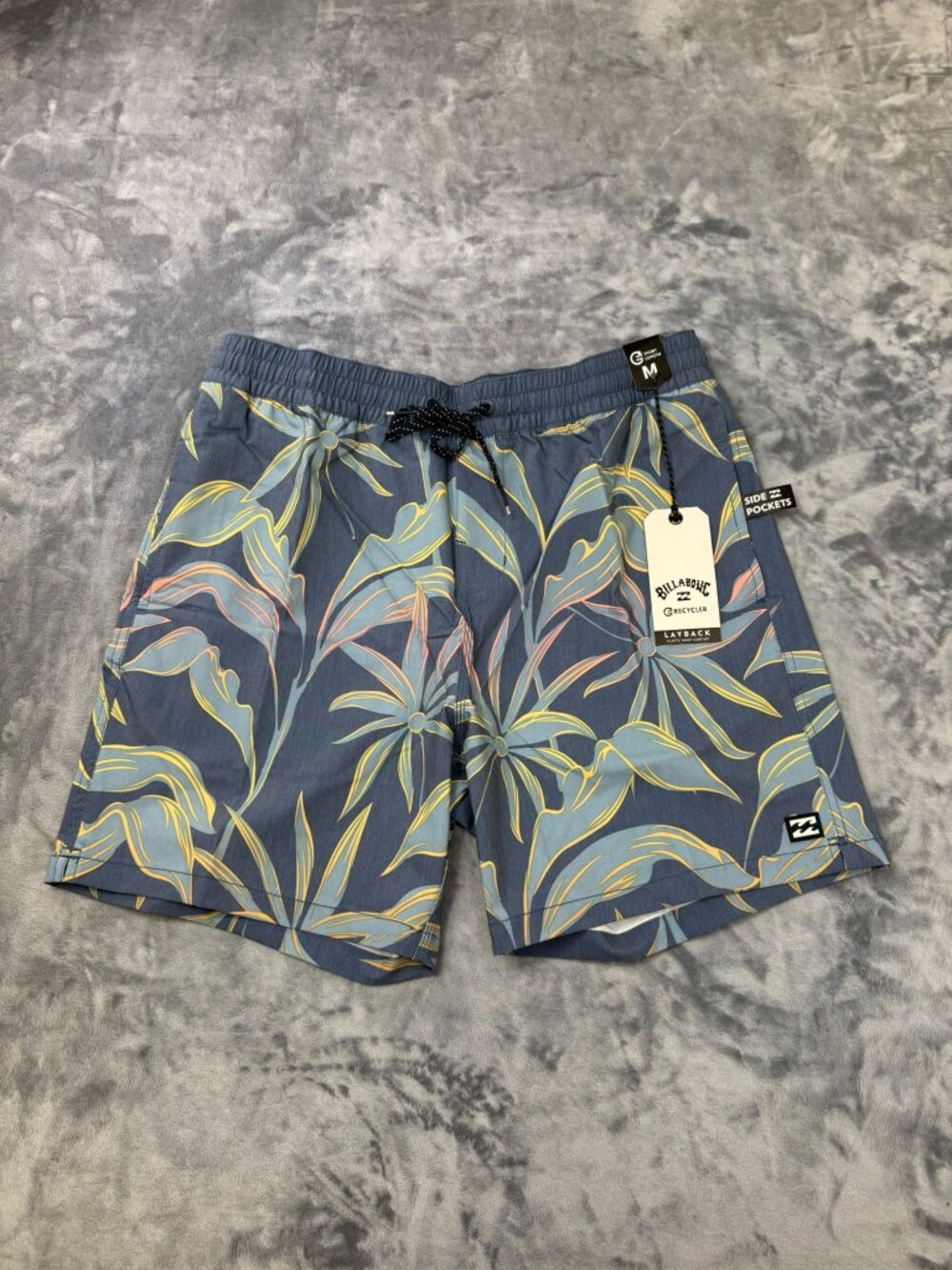Billabong Recycler Sundays Layback Board Shorts Men's Size Medium WBL